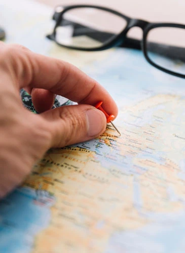 lease-your-location-pic